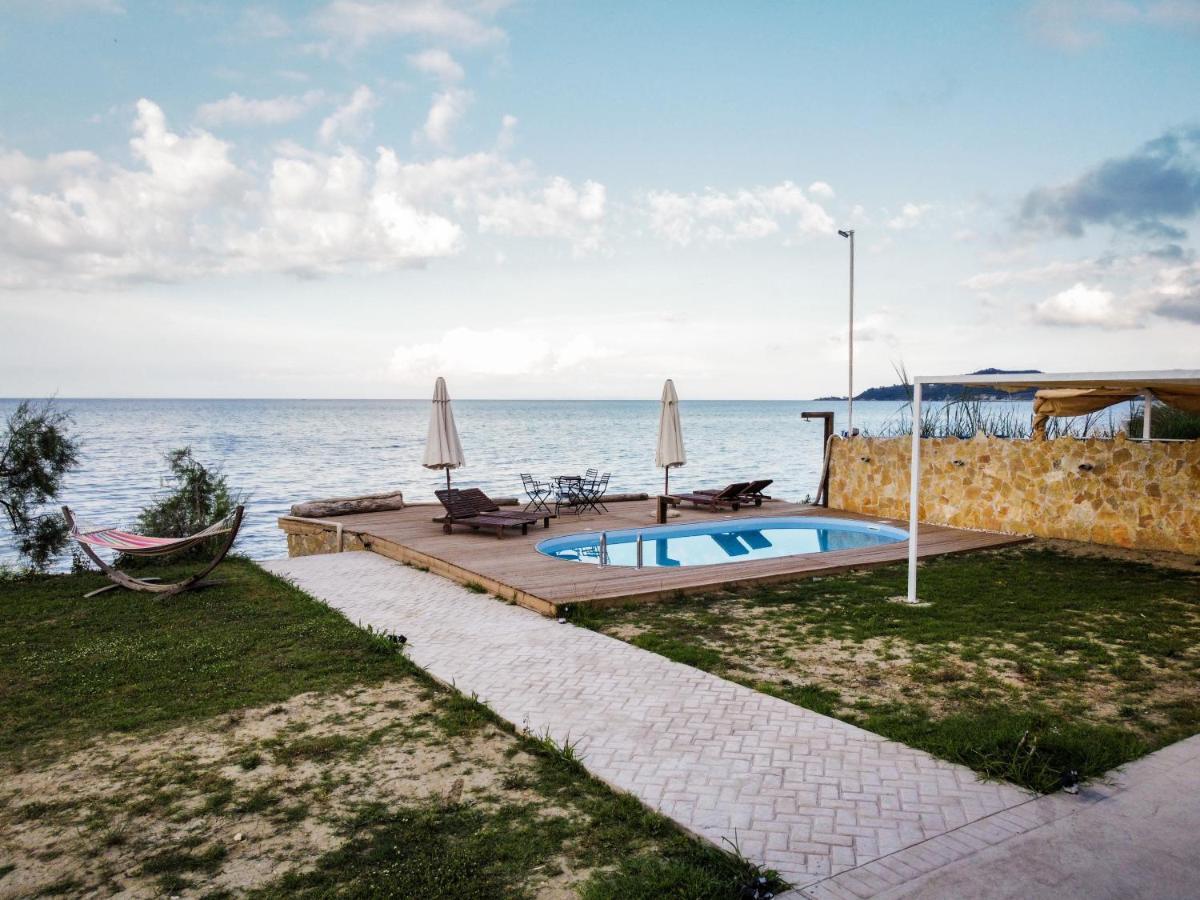 Seashore Stream Suites Alykes  Exteriér fotografie